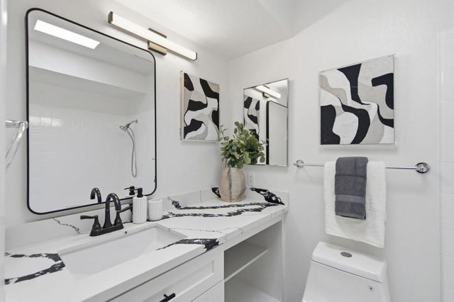 115 Hobart Avenue F, San Mateo, CA 94402