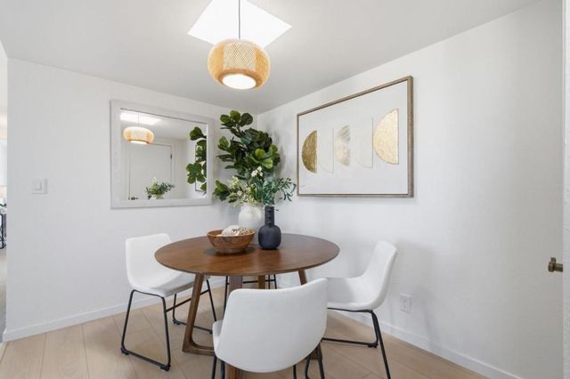 115 Hobart Avenue F, San Mateo, CA 94402