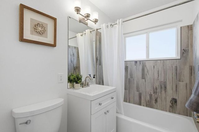 115 Hobart Avenue F, San Mateo, CA 94402