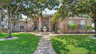 941 George Hecker Drive, South Daytona, FL 32119