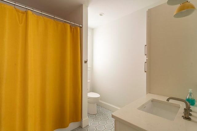 36 Laurel Street FRONT, Somerville, MA 02143