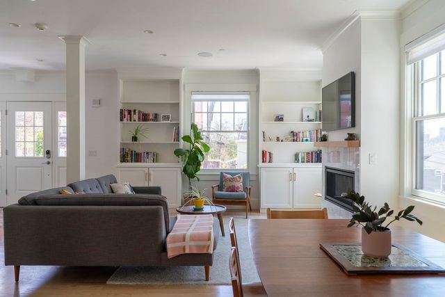 36 Laurel Street FRONT, Somerville, MA 02143