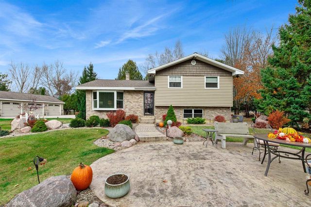 N700 S P-3 LANE, Menominee, MI 49858