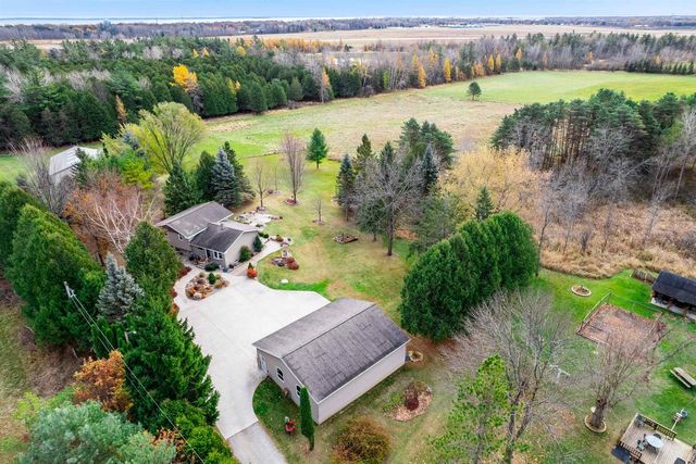 N700 S P-3 LANE, Menominee, MI 49858