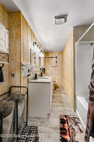 2241 Cindy Circle, Melbourne, FL 32935