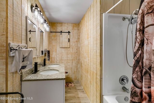 2241 Cindy Circle, Melbourne, FL 32935