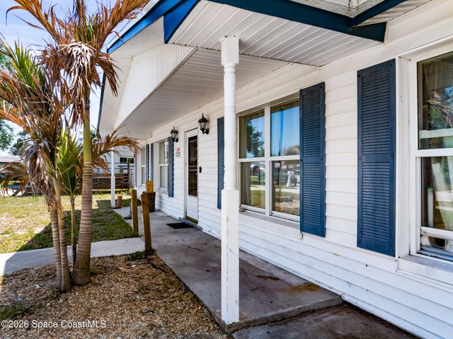 2241 Cindy Circle, Melbourne, FL 32935