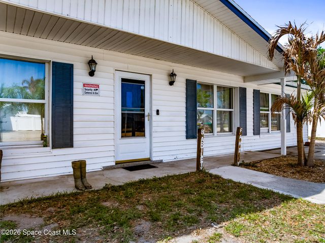 2241 Cindy Circle, Melbourne, FL 32935