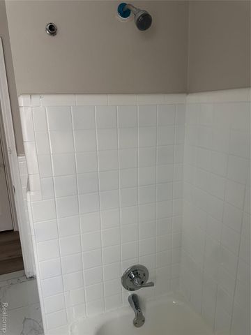 18277 Archdale Street, Detroit, MI 48235