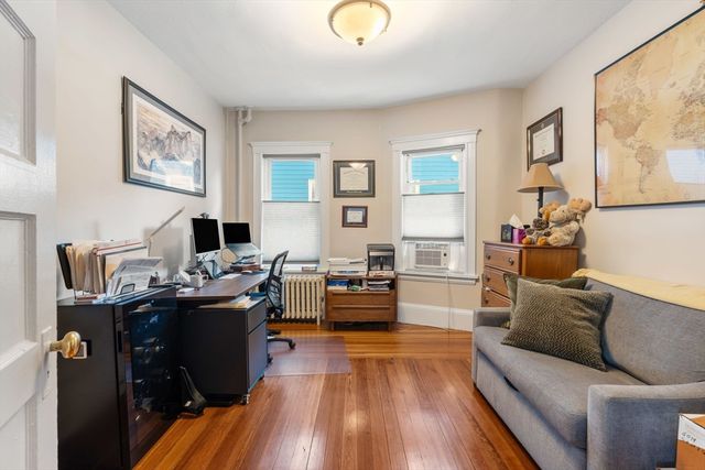 103 Willow Avenue 1, Somerville, MA 02144