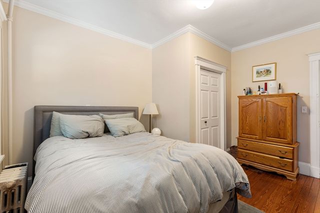 103 Willow Avenue 1, Somerville, MA 02144