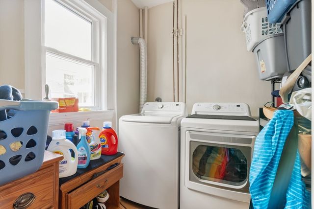 103 Willow Avenue 1, Somerville, MA 02144