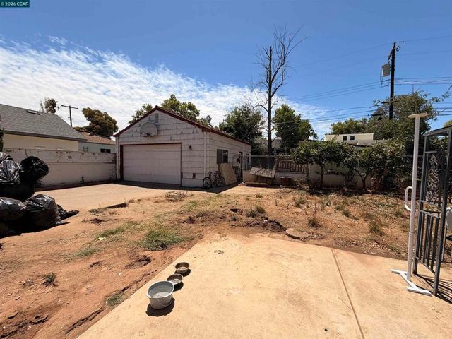 3732 Kings Way, Sacramento, CA 95821