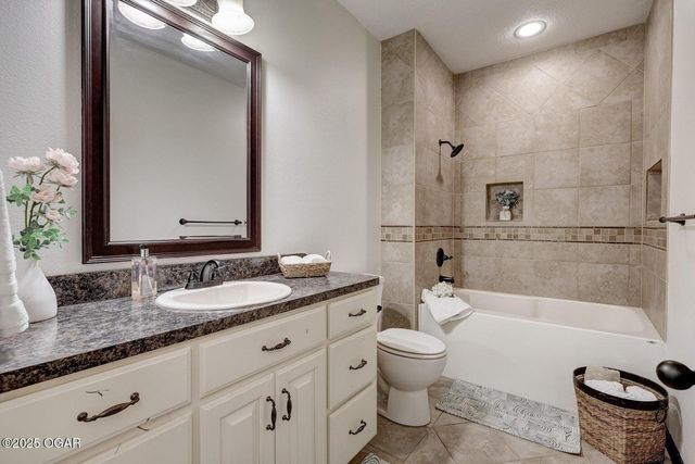 2821 Katie Lane, Joplin, MO 64801
