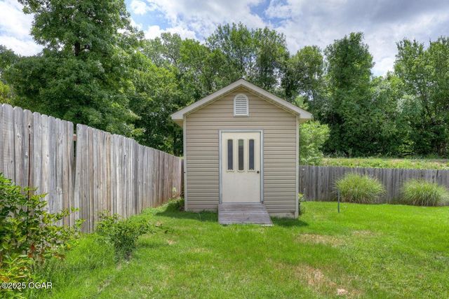 2821 Katie Lane, Joplin, MO 64801
