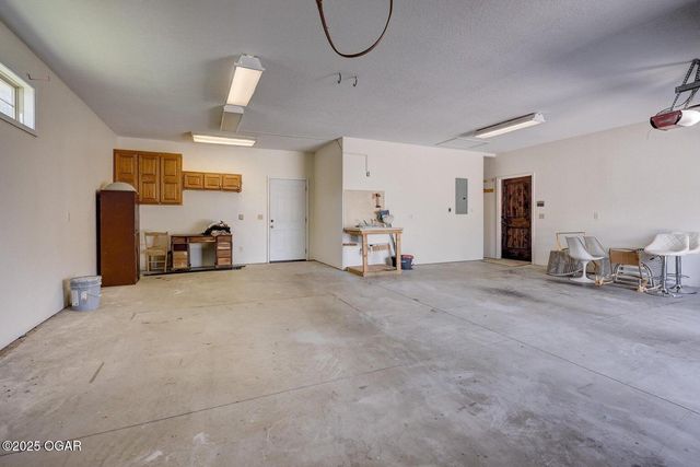 2821 Katie Lane, Joplin, MO 64801