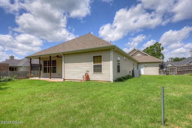 2821 Katie Lane, Joplin, MO 64801