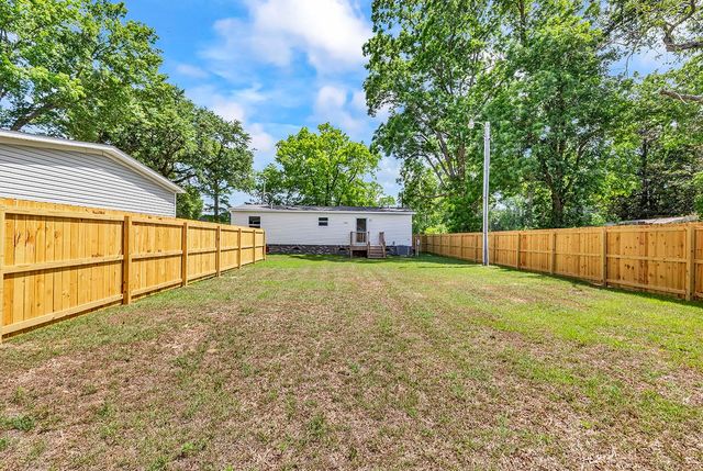 2707B Prince St., Georgetown, SC 29440