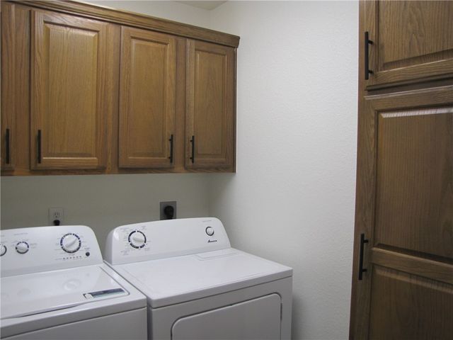 70 Merritt Drive, Bella Vista, AR 72714