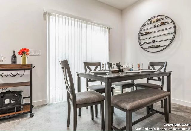 939 Piedmont Ave, San Antonio, TX 78210