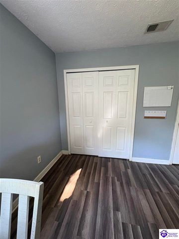 1009 Greenway Drive, Elizabethtown, KY 42701