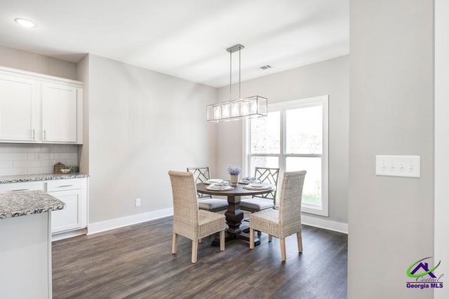 107 River Ridge Drive, Hawkinsville, GA 31036