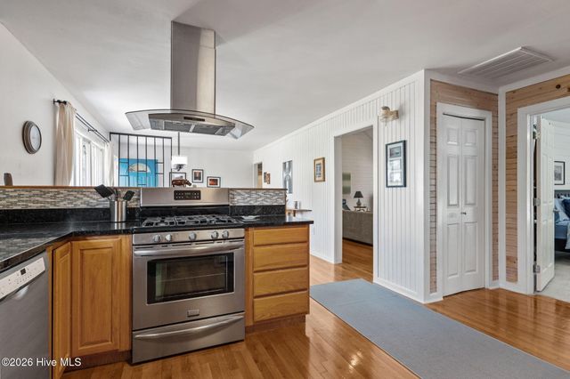 120 Pearl Drive, Beaufort, NC 28516