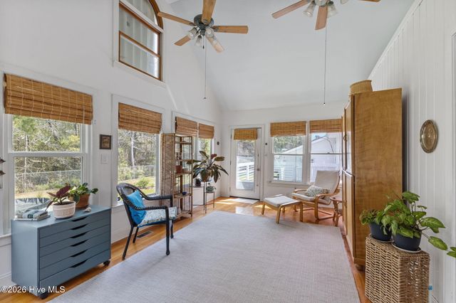 120 Pearl Drive, Beaufort, NC 28516