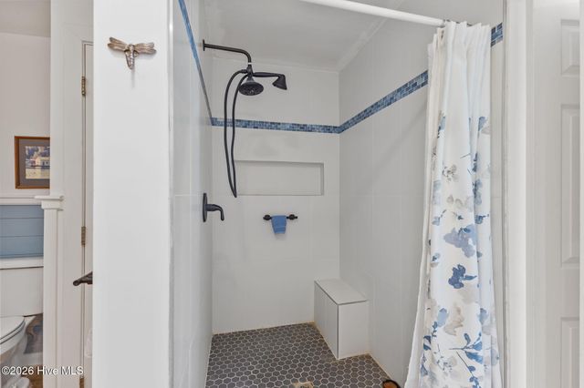 120 Pearl Drive, Beaufort, NC 28516