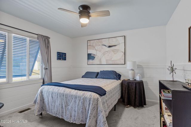 120 Pearl Drive, Beaufort, NC 28516