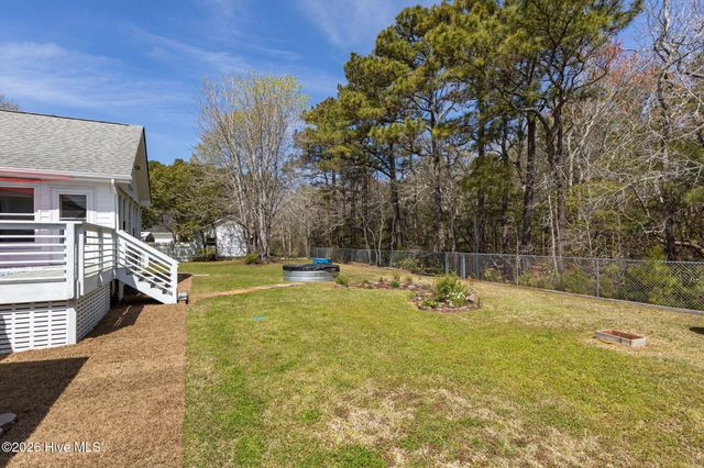 120 Pearl Drive, Beaufort, NC 28516