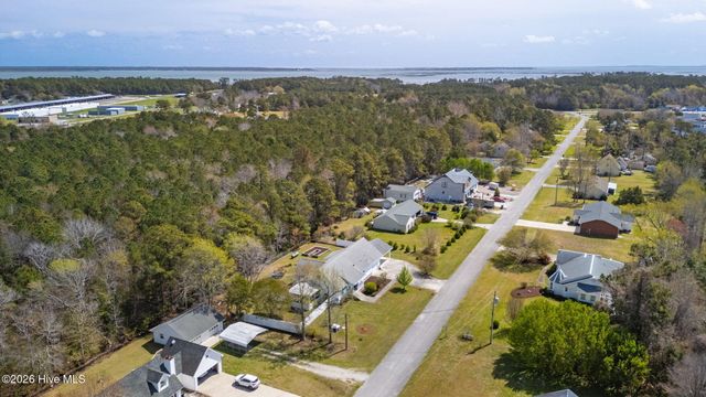 120 Pearl Drive, Beaufort, NC 28516
