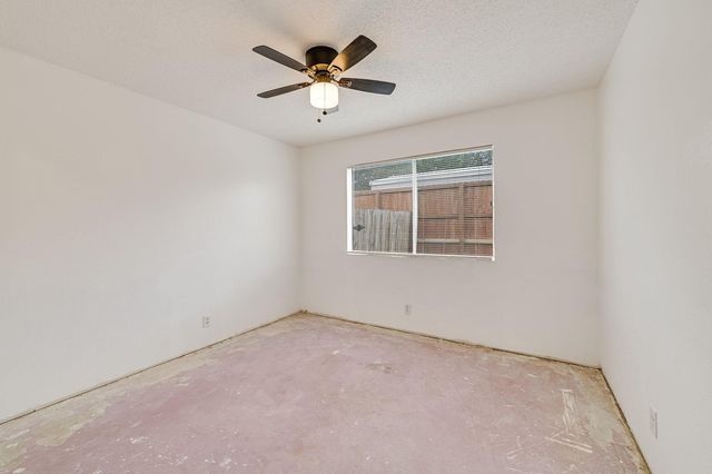 2111 Oak Motte LN, Austin, TX 78744