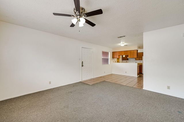 2111 Oak Motte LN, Austin, TX 78744