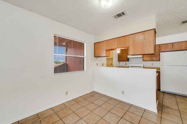2111 Oak Motte LN, Austin, TX 78744