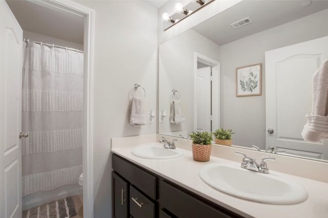 1271 Lamar Drive, Lewisville, TX 75077