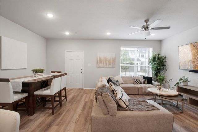 1271 Lamar Drive, Lewisville, TX 75077