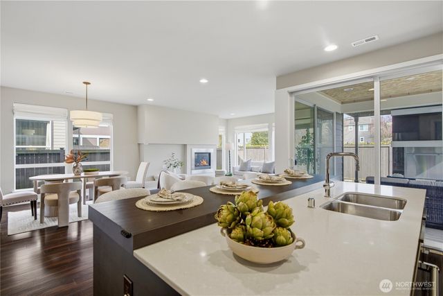 3725 169th Place SE, Bothell, WA 98012