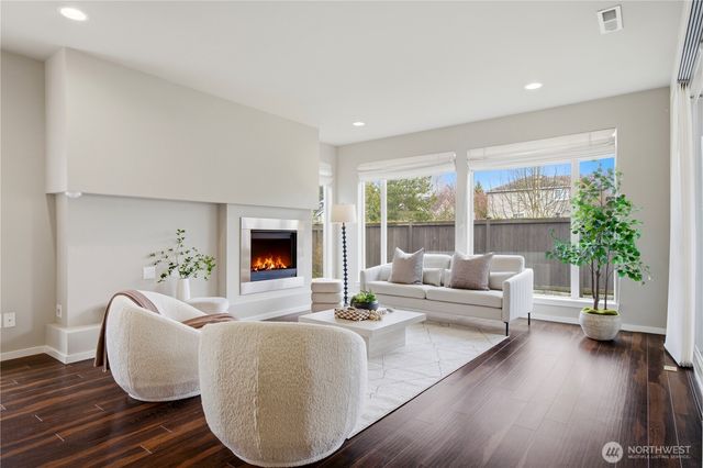 3725 169th Place SE, Bothell, WA 98012