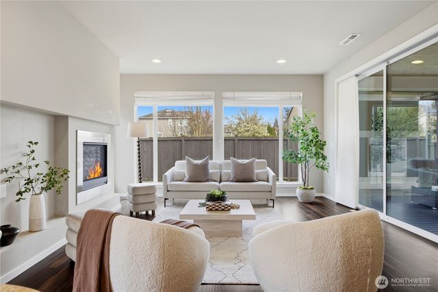 3725 169th Place SE, Bothell, WA 98012