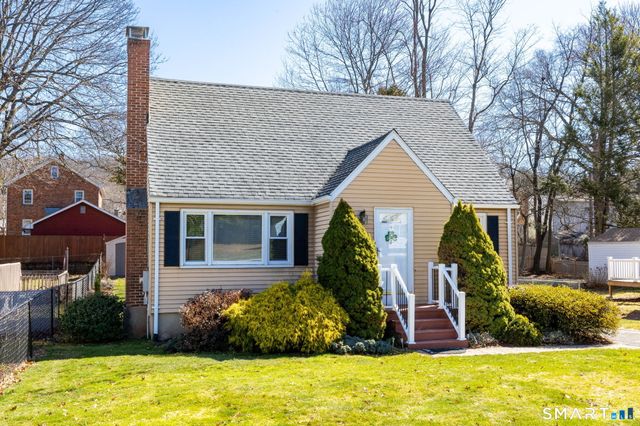 88 Hawley Street, Newington, CT 06111