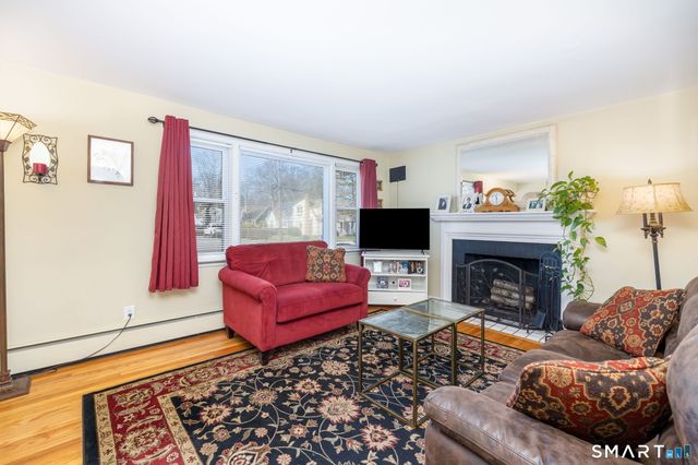 88 Hawley Street, Newington, CT 06111