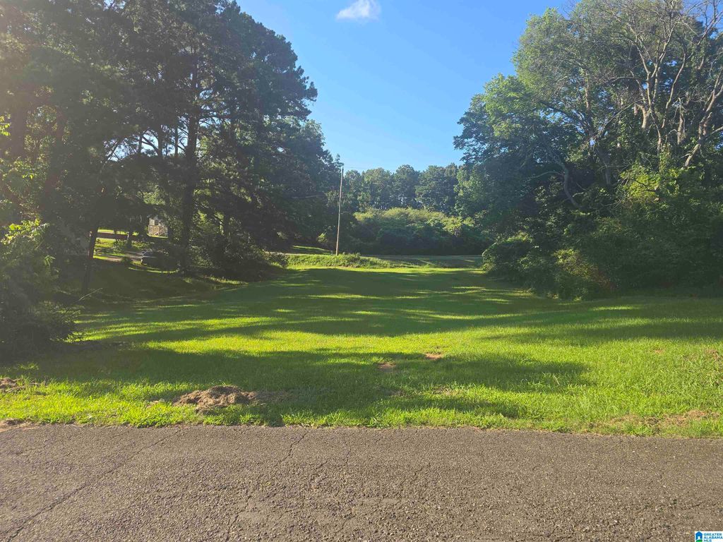 125 MCNEAR STREET, Hueytown, AL 35023