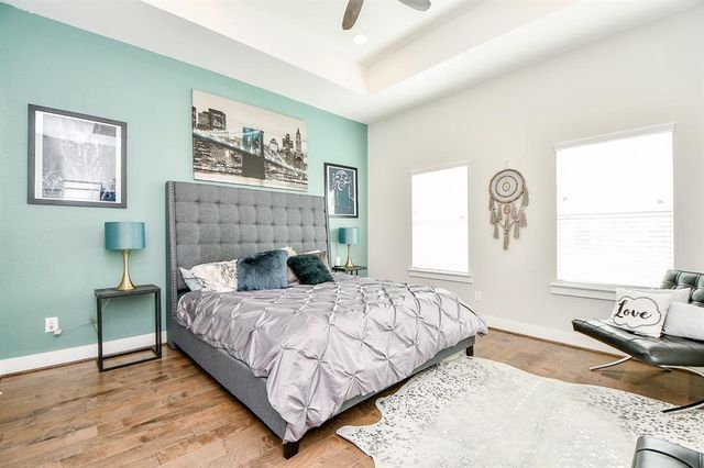 2010 Saint Charles Street, Houston, TX 77003