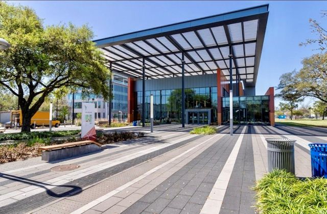 2010 Saint Charles Street, Houston, TX 77003