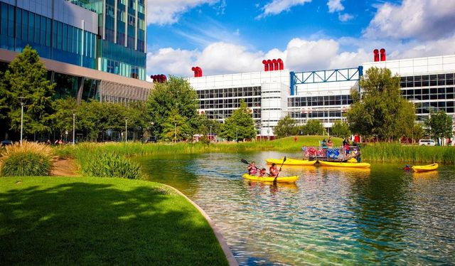 2010 Saint Charles Street, Houston, TX 77003