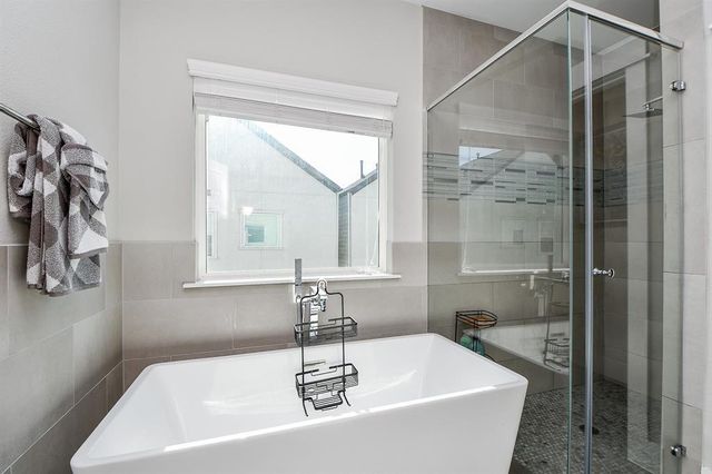 2010 Saint Charles Street, Houston, TX 77003