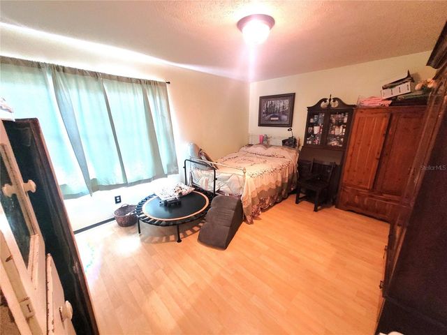 5203 PRESIDENTIAL STREET, Seffner, FL 33584