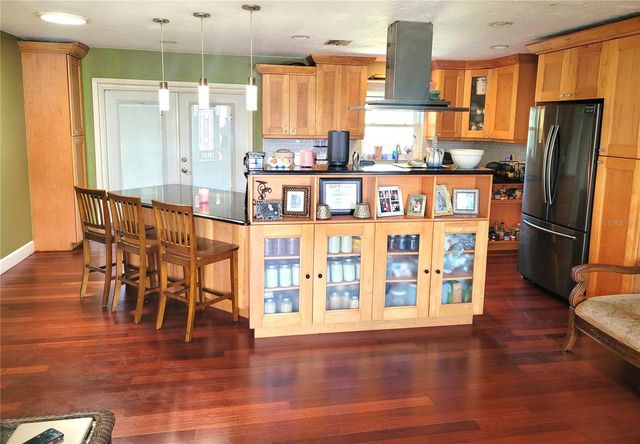 5203 PRESIDENTIAL STREET, Seffner, FL 33584