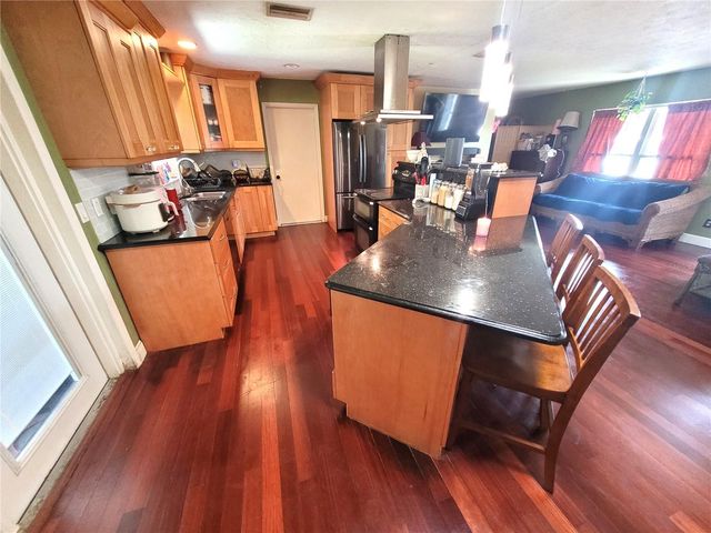 5203 PRESIDENTIAL STREET, Seffner, FL 33584